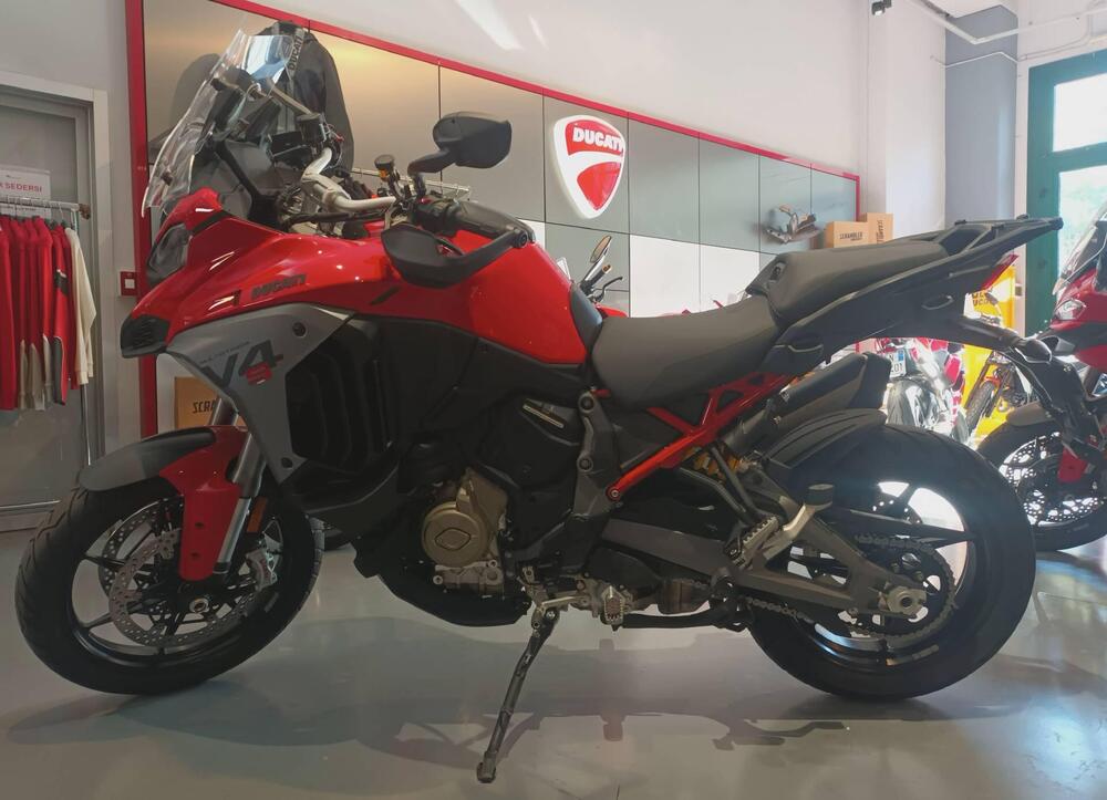 Ducati Multistrada V4 S (2025) (2)