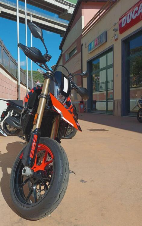 Ducati Hypermotard 698 Mono RVE (2024 - 25) (3)