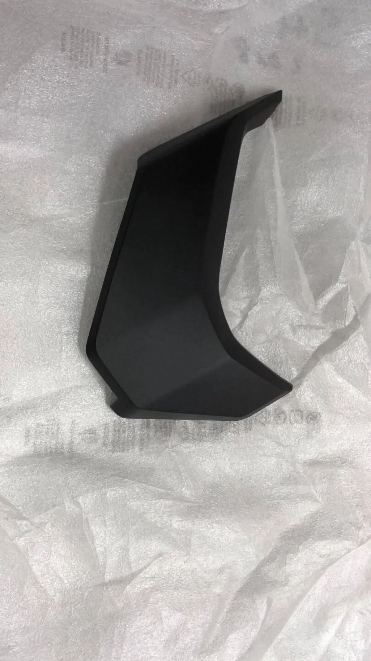 COVER LATERALE CARENA HONDA ADV 350 CODICE 64503K (2)