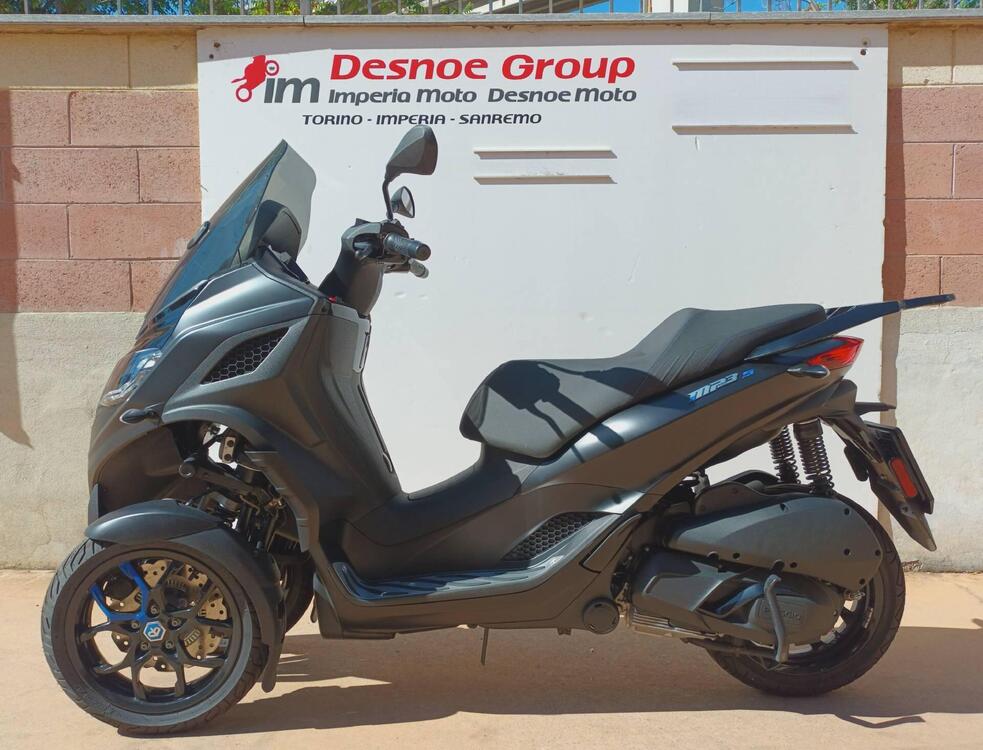 Piaggio MP3 310 Sport (2025) (2)