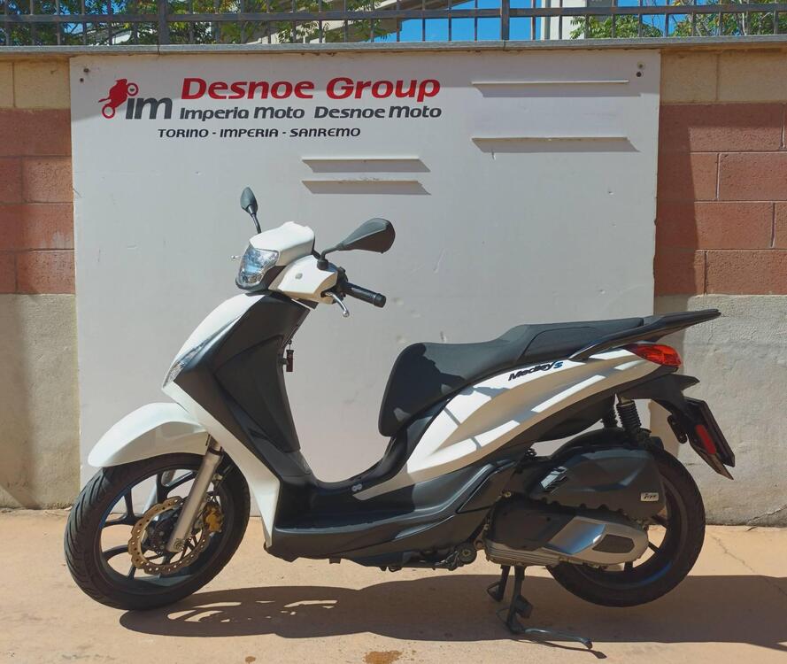Piaggio Medley 200 S (2025) (2)