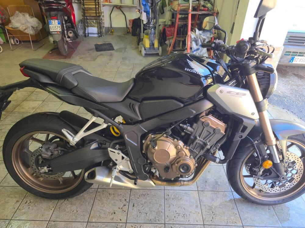 Honda CB 650 R (2019 - 20) (5)