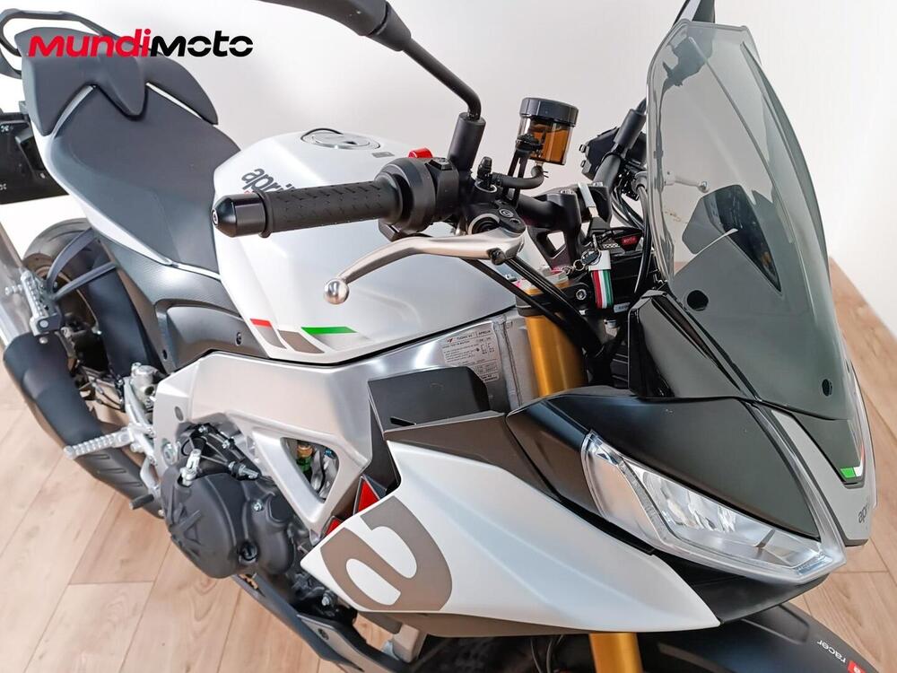 Aprilia Tuono V4 (2021 - 24) (5)