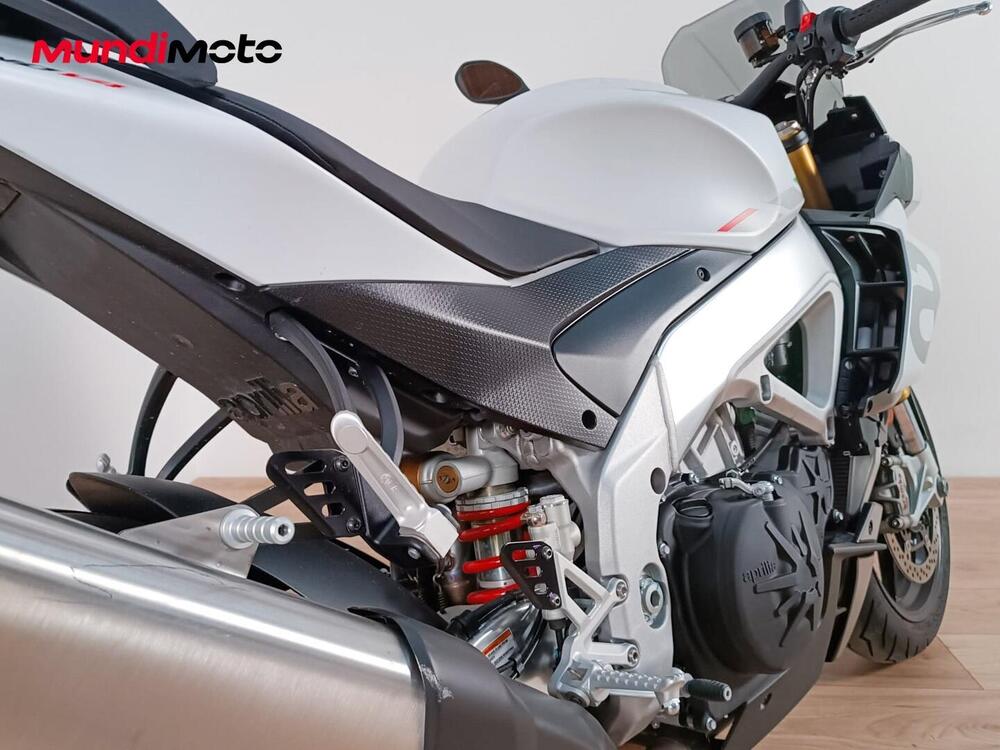 Aprilia Tuono V4 (2021 - 24) (4)