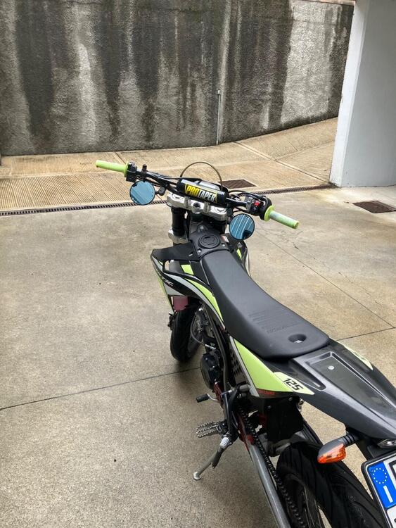 Fantic Motor XMF 125 Motard Performance 4t (2021 - 22) (3)