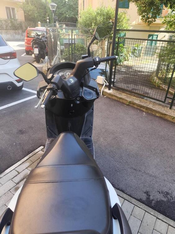 Sym Joyride 200 EVO (2007 - 17) (3)