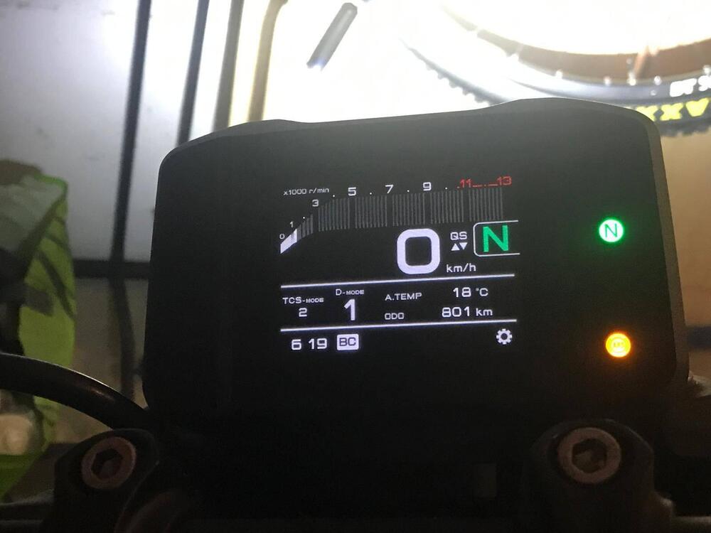 Yamaha MT-09 SP (2021 - 23) (2)