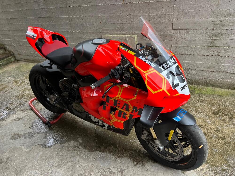 Ducati Panigale V4 S (2022 - 24) (2)