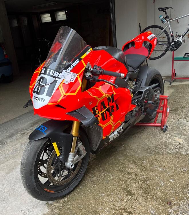 Ducati Panigale V4 S (2022 - 24) (5)