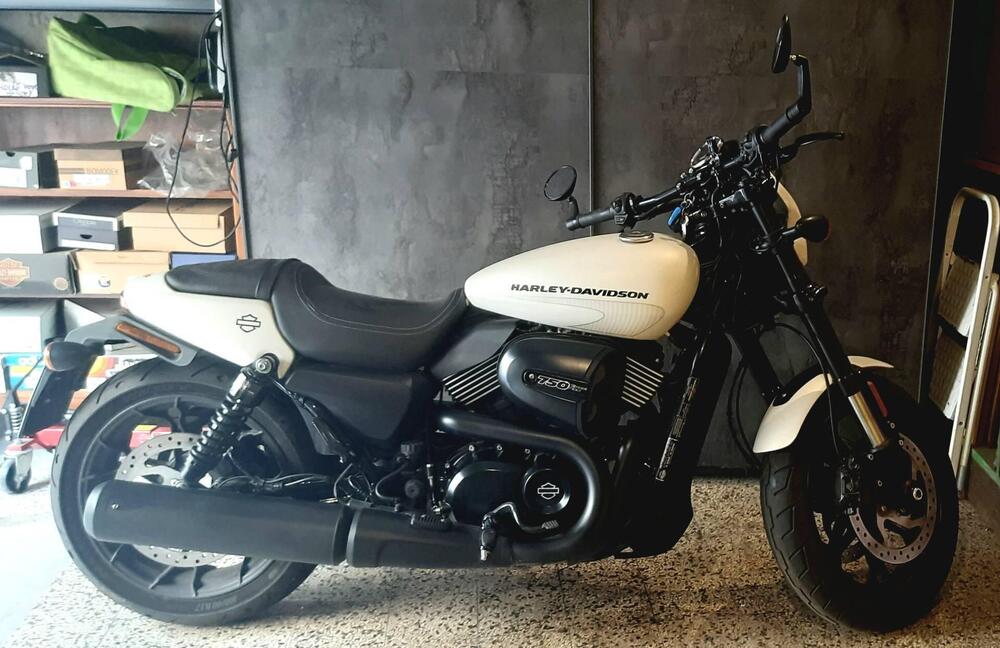 Harley-Davidson 750 Street Rod (2017 - 20) - XG 750 (2)