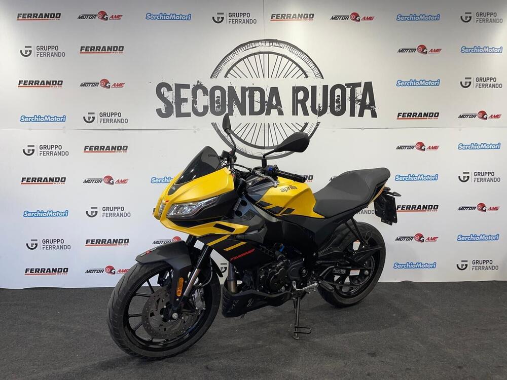 Aprilia Tuono 125 (2025) (4)