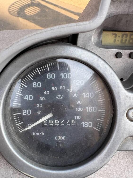 Piaggio Beverly 250 i.e. (2004 - 06) (3)