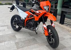 KTM 125 SMC R (2025) nuova