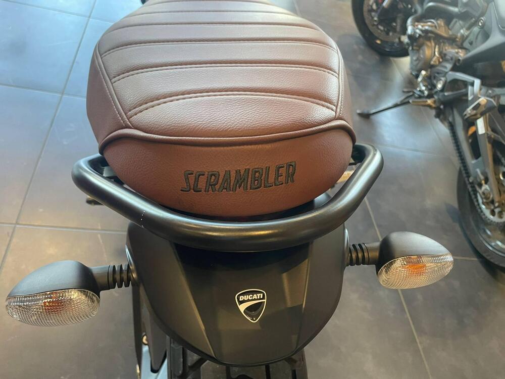 Ducati Scrambler 800 Icon Dark (2021 - 22) (5)