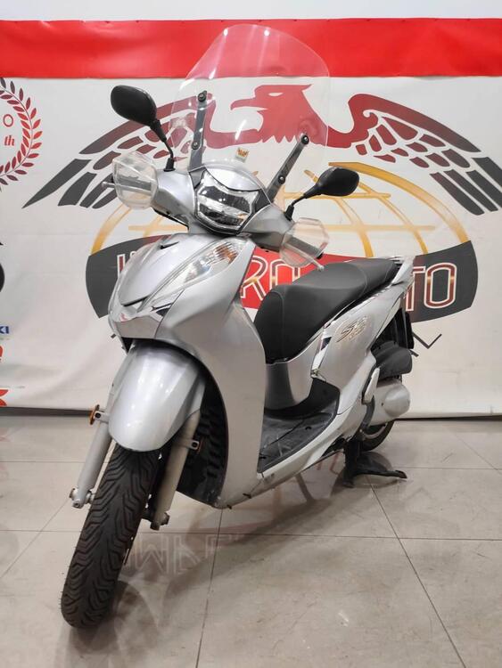 Honda SH 300 i ABS (2016 - 20) (3)