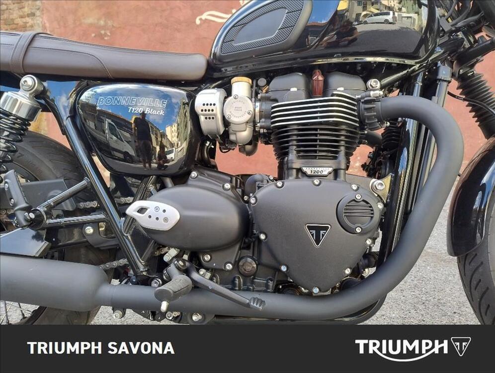 Triumph Bonneville T120 (2021 - 25) (5)