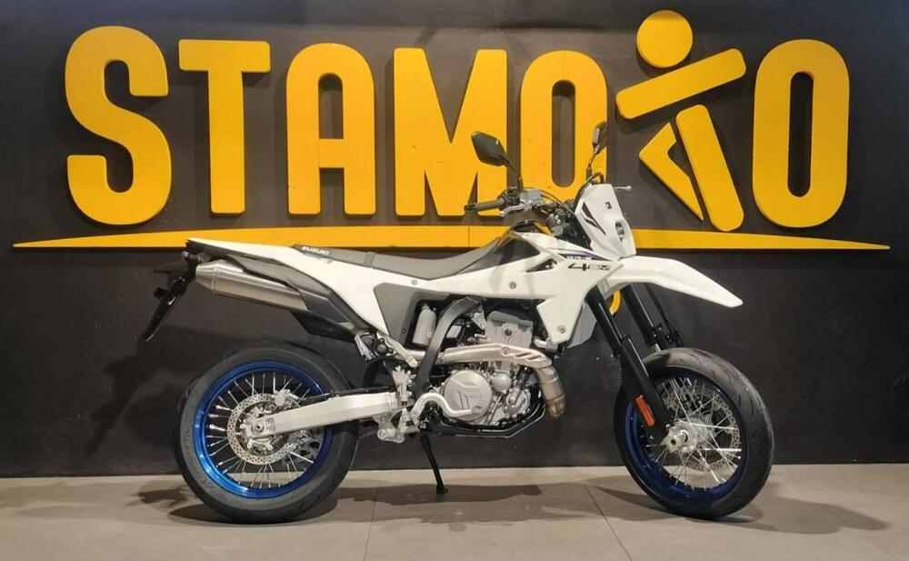 Suzuki DR-Z4SM (2025)