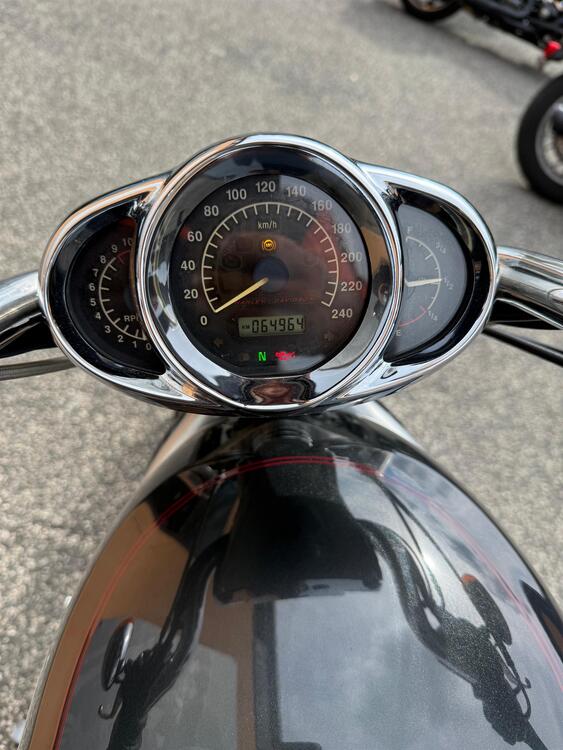 Harley-Davidson 1250 V-Rod (2008 - 12) - VRSCAW (4)