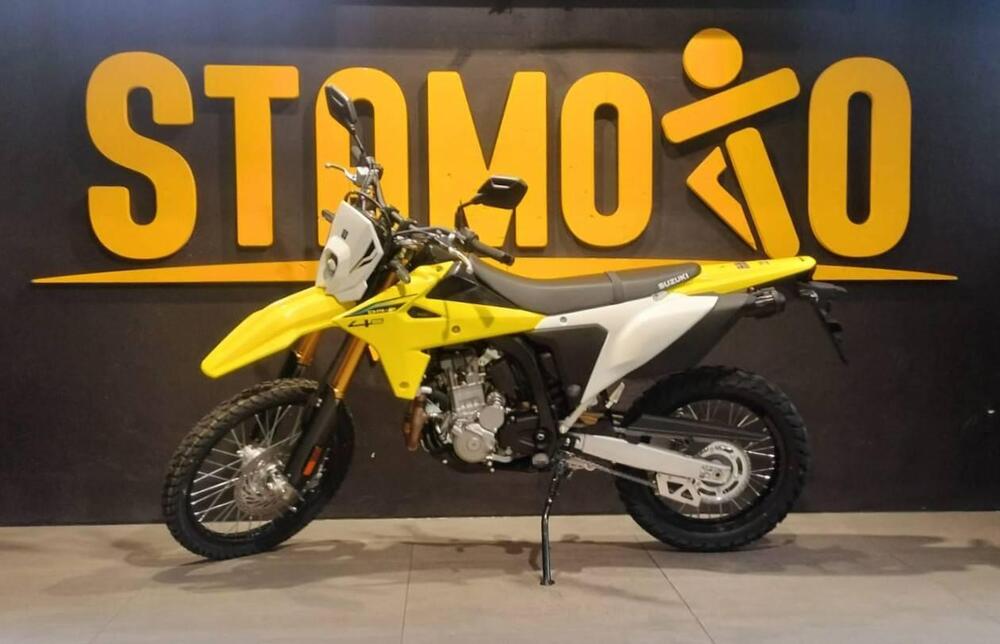 Suzuki DR-Z4S (2025) (4)