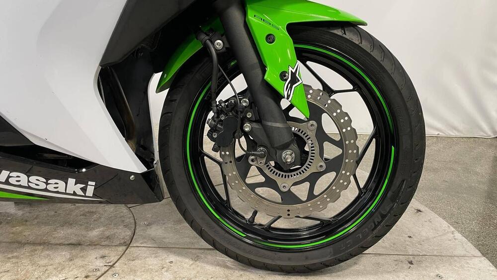 Kawasaki Ninja 300 ABS (2012 - 16) (5)