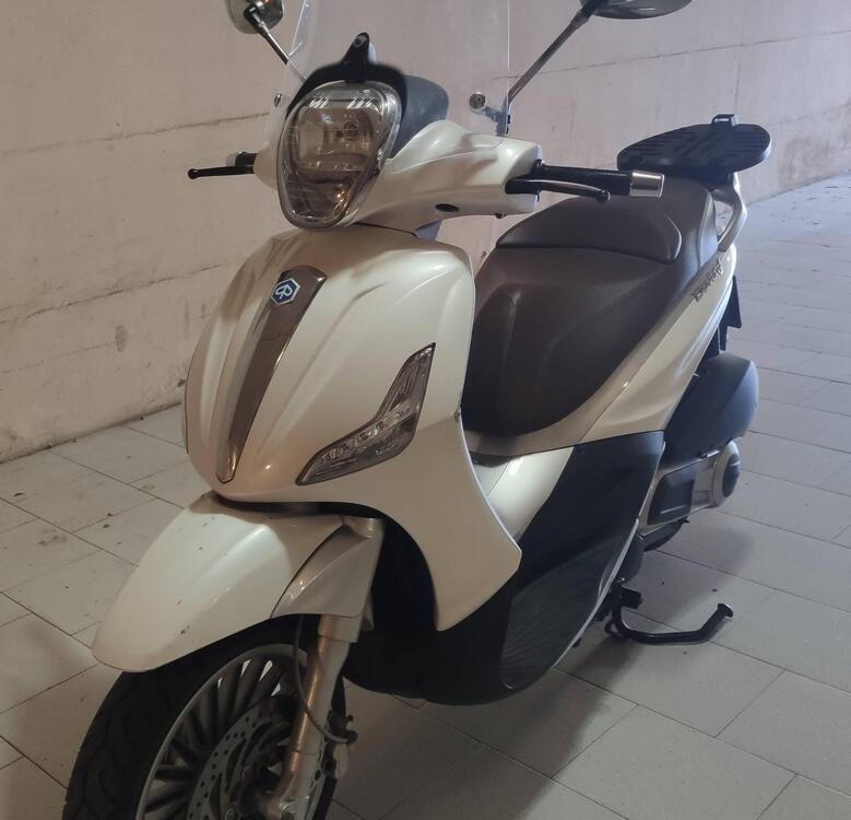 Piaggio Beverly 300 i.e. (2010 - 16) (3)