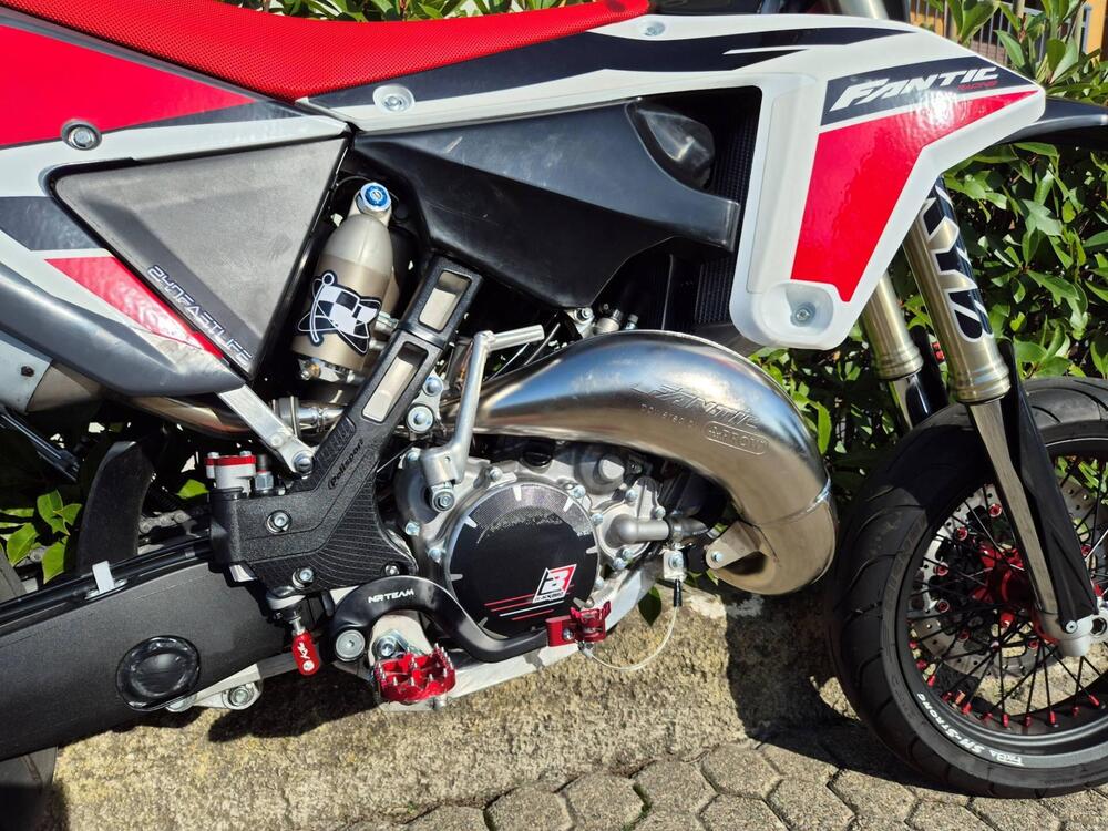 Fantic Motor XE 125 Enduro (2022) (5)
