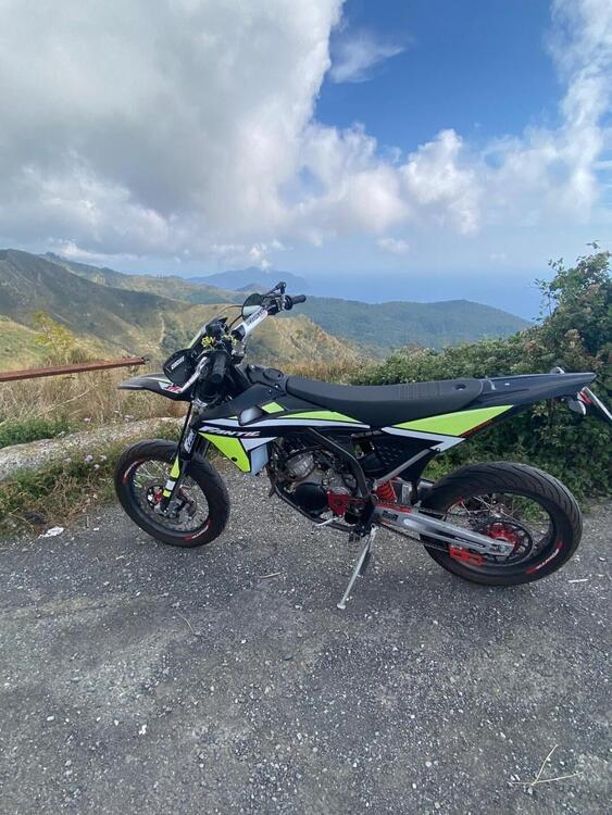 Fantic Motor XM 50 Motard Performance 2T (2021 - 22) (3)