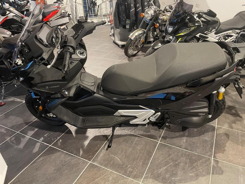 Keeway Motor Terrafina 350i (2025) (3)