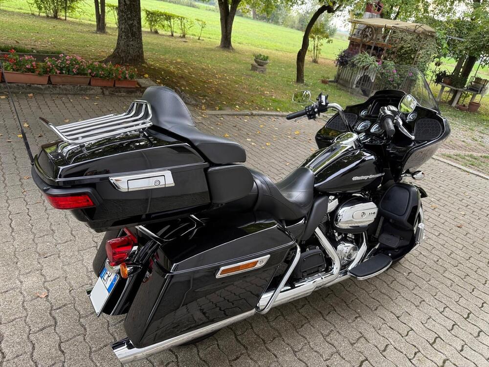 Harley-Davidson 114 Road Glide Limited (2020) - FLTRK (2)