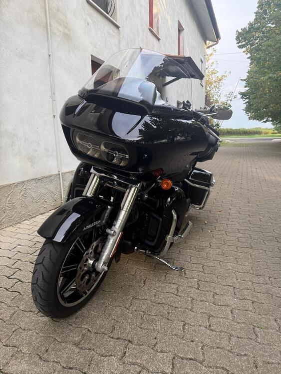 Harley-Davidson 114 Road Glide Limited (2020) - FLTRK (3)
