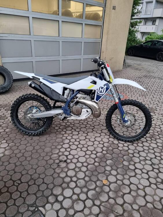 Husqvarna FC 250 (2022) (2)