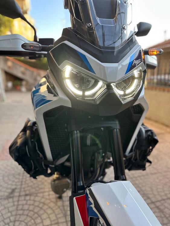 Honda Africa Twin CRF 1100L ES (2024 - 25)