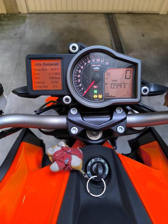 KTM 1290 Super Duke R ABS (2014 - 16) (5)