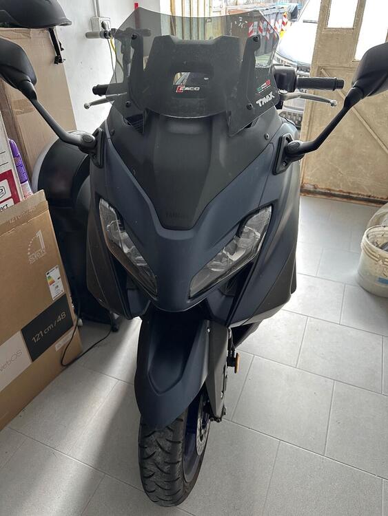 Yamaha T-Max 560 Tech Max (2020)