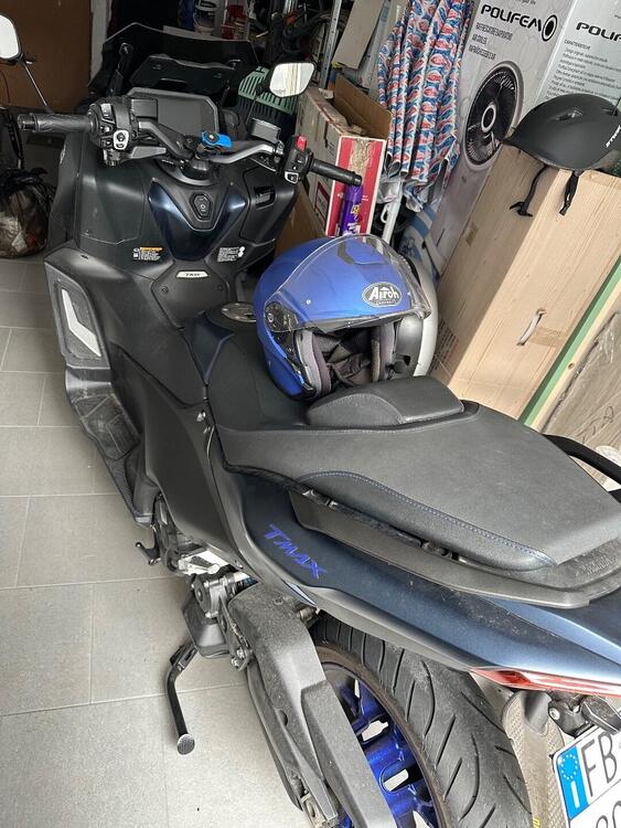 Yamaha T-Max 560 Tech Max (2020) (3)
