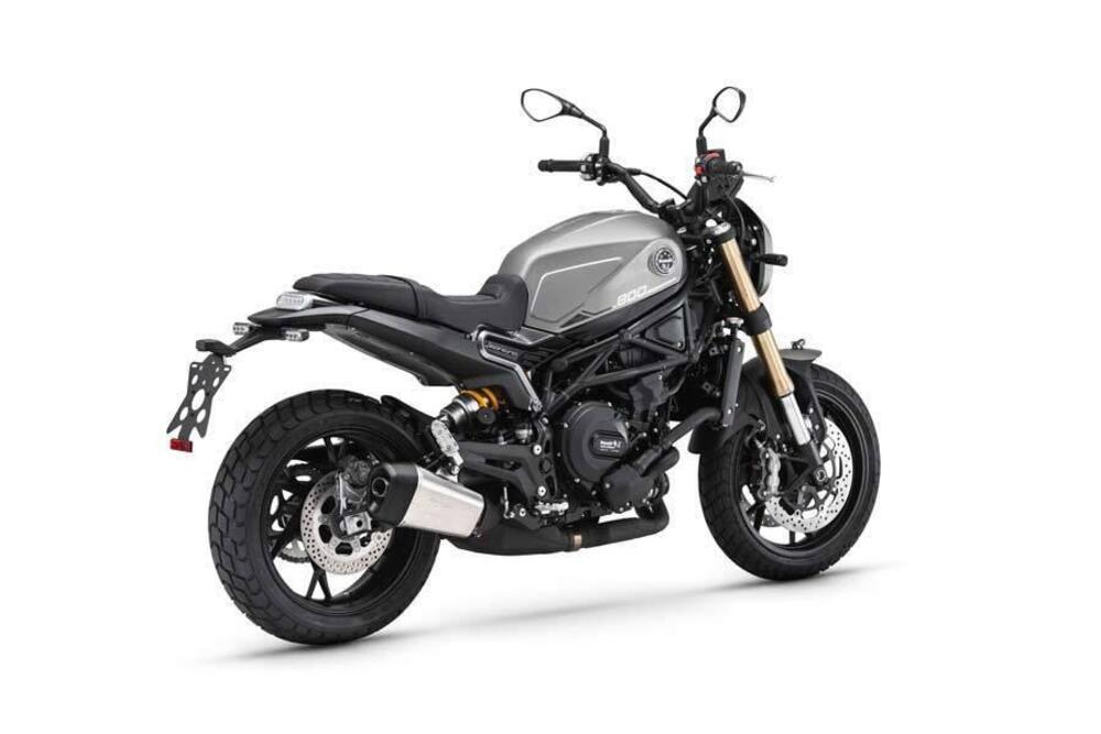 Benelli Leoncino 800 (2022 - 25) (3)