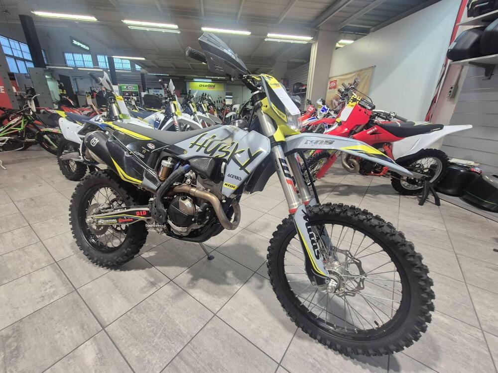 Husqvarna FE 250 (2023) (4)