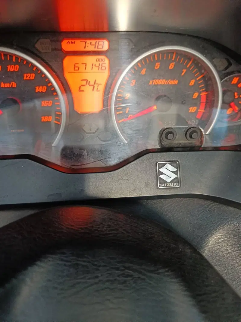 Suzuki Burgman AN 400 (2008 - 13) (6)