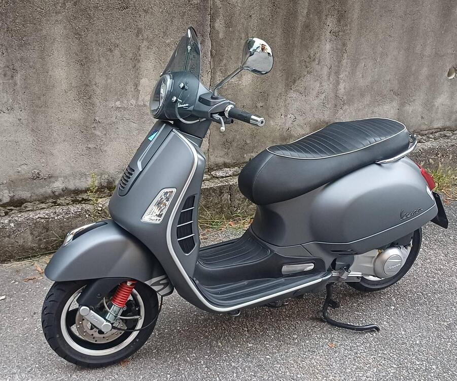 Vespa GTS 300 Super (2008 - 16)
