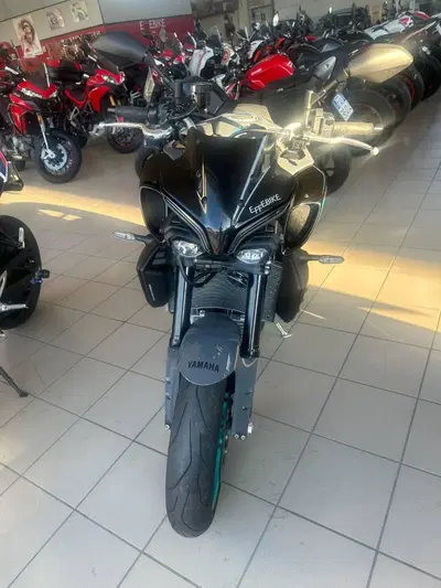 Yamaha MT-10 (2022 - 26) usata