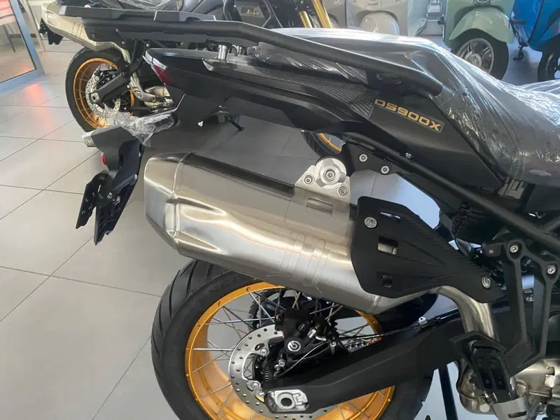 Voge Valico 900DSX (2024 - 26) (5)