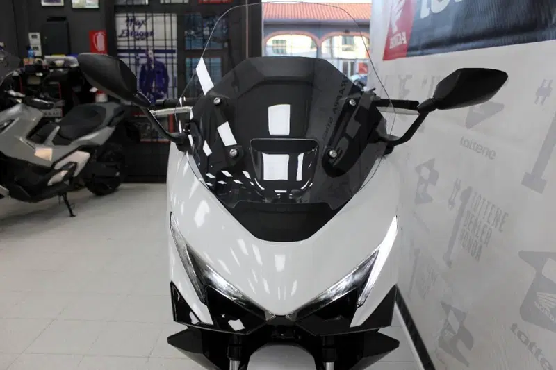 Honda Forza 750 (2025 - 26) (4)