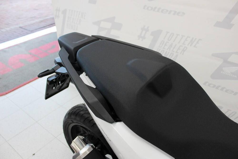 Honda Forza 750 (2025) (5)