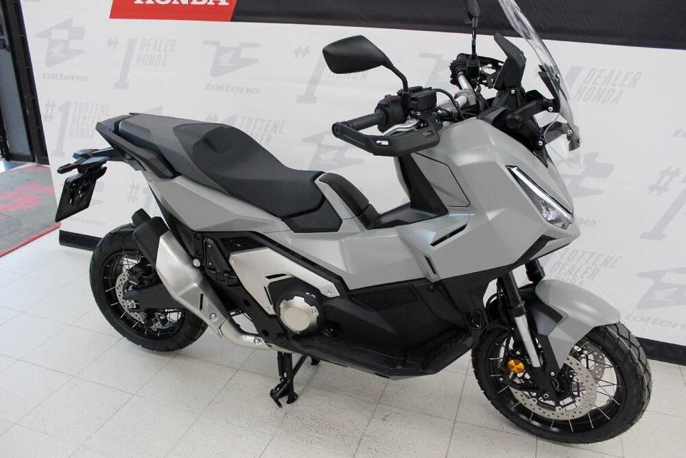 Honda X-ADV 750 (2025) (3)