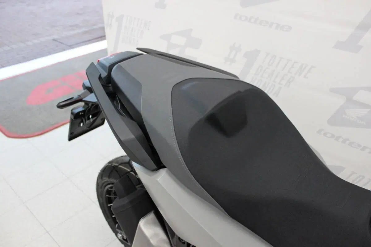 Honda X-ADV 750 (2025 - 26) (5)