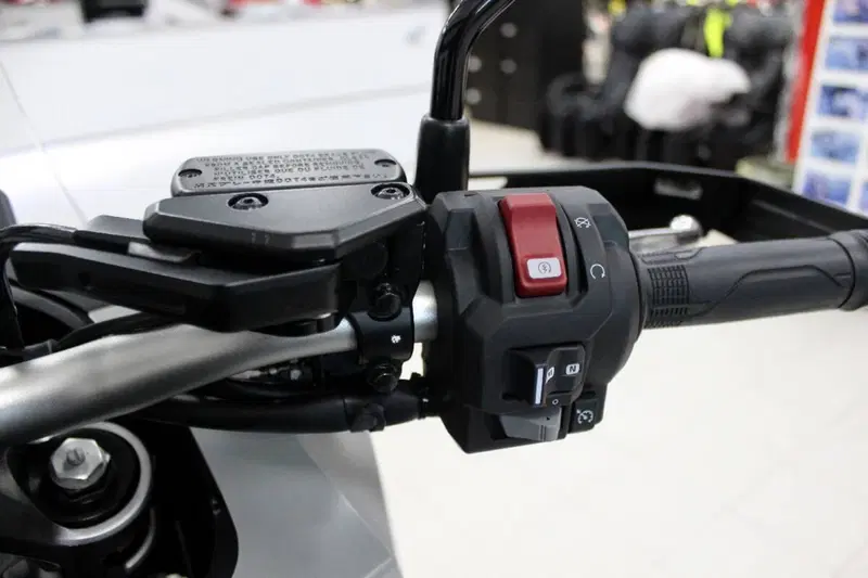 Honda X-ADV 750 (2025 - 26) (7)
