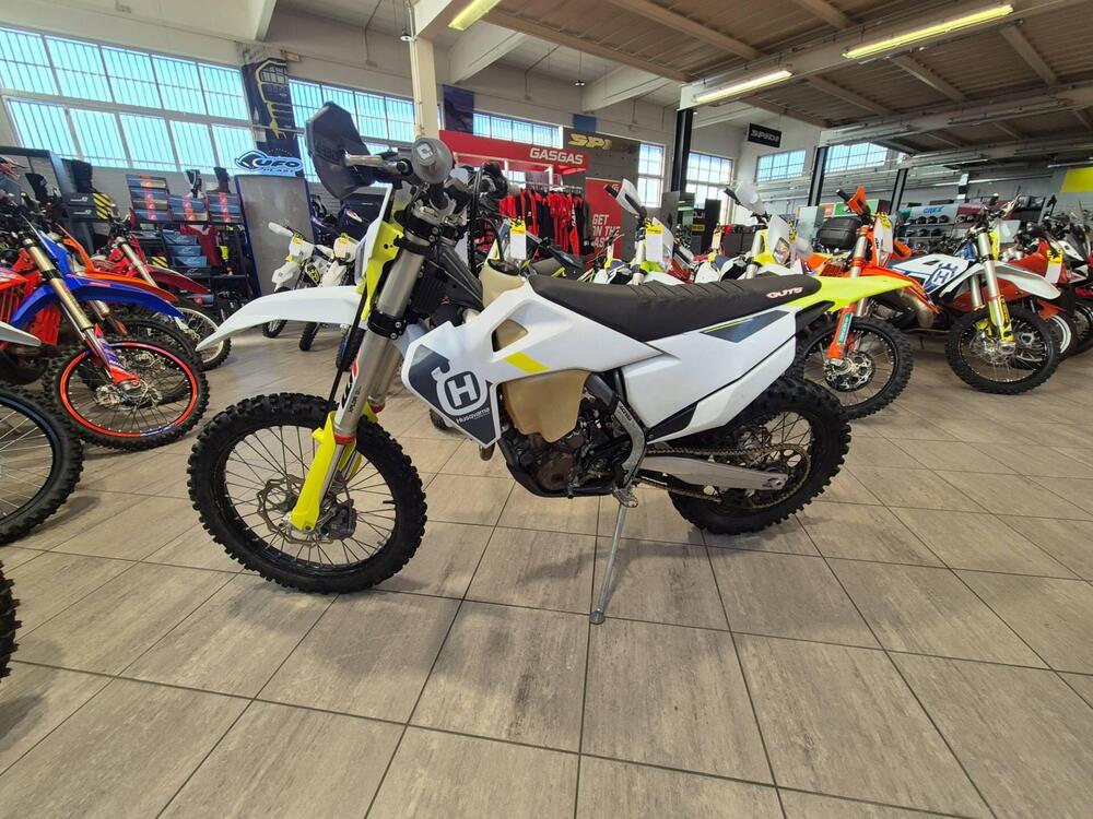 Husqvarna FE 250 (2021)