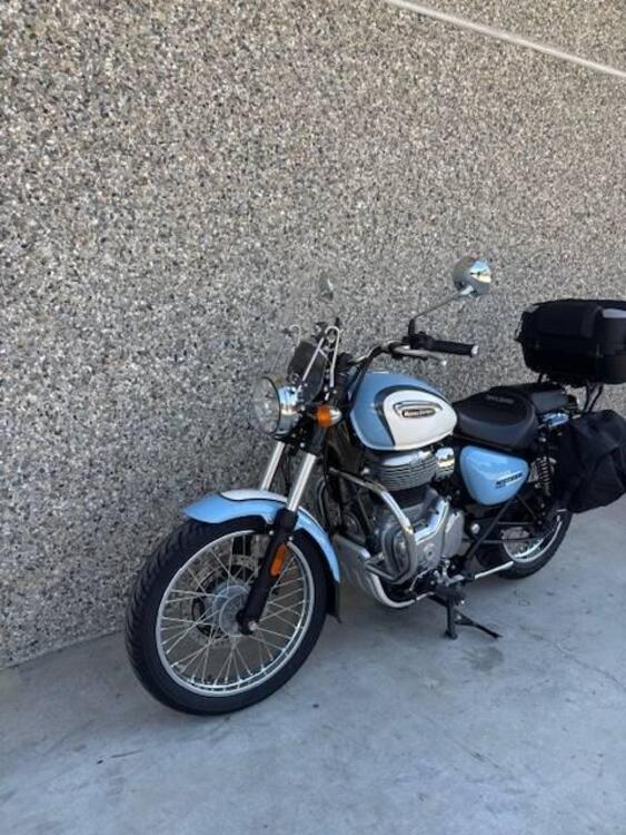 Royal Enfield Meteor 350 Aurora (2024 - 25) (5)