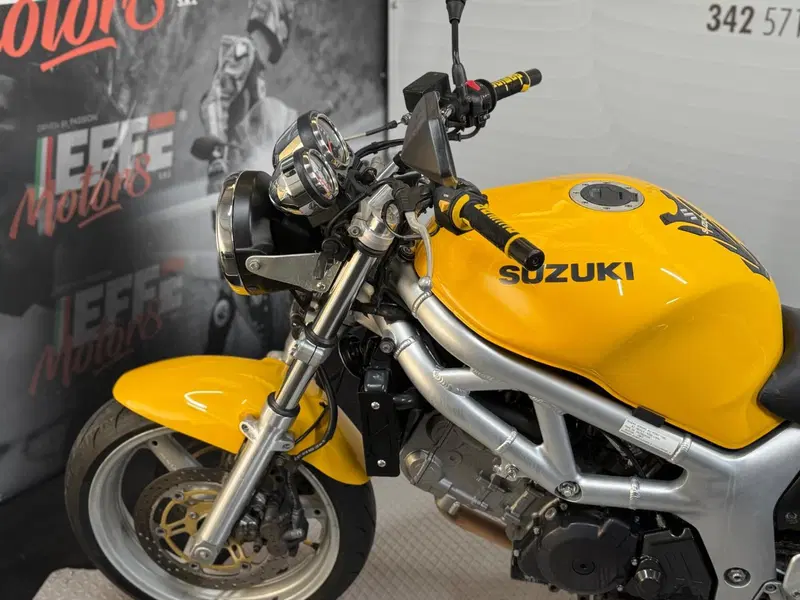 Suzuki SV 650 (2003 - 06) (8)