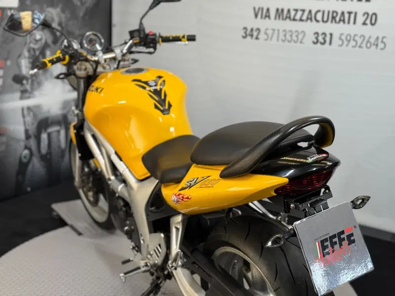 Suzuki SV 650 (2003 - 06) (11)